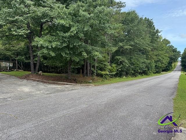 1st image of 2320 Sofkee Cir