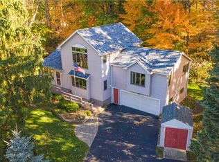 213 Shipbuilders Creek Rd, Webster, NY 14580