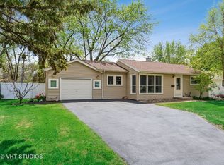 2005 Saint James St, Rolling Meadows, IL 60008