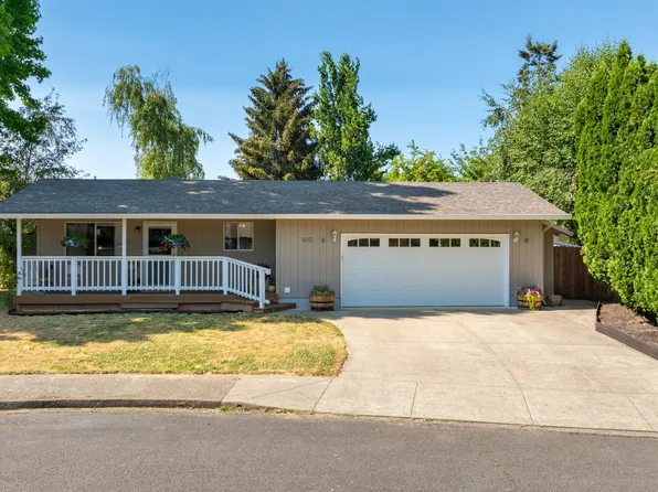 935 NW Chelsea Ct, McMinnville, OR 97128
