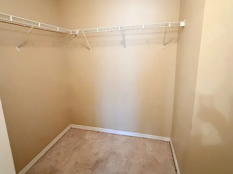 7223 Crown Ct — Photo 12