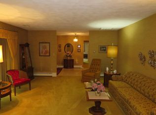 6589 Saint Marys Lake Rd, Battle Creek, MI