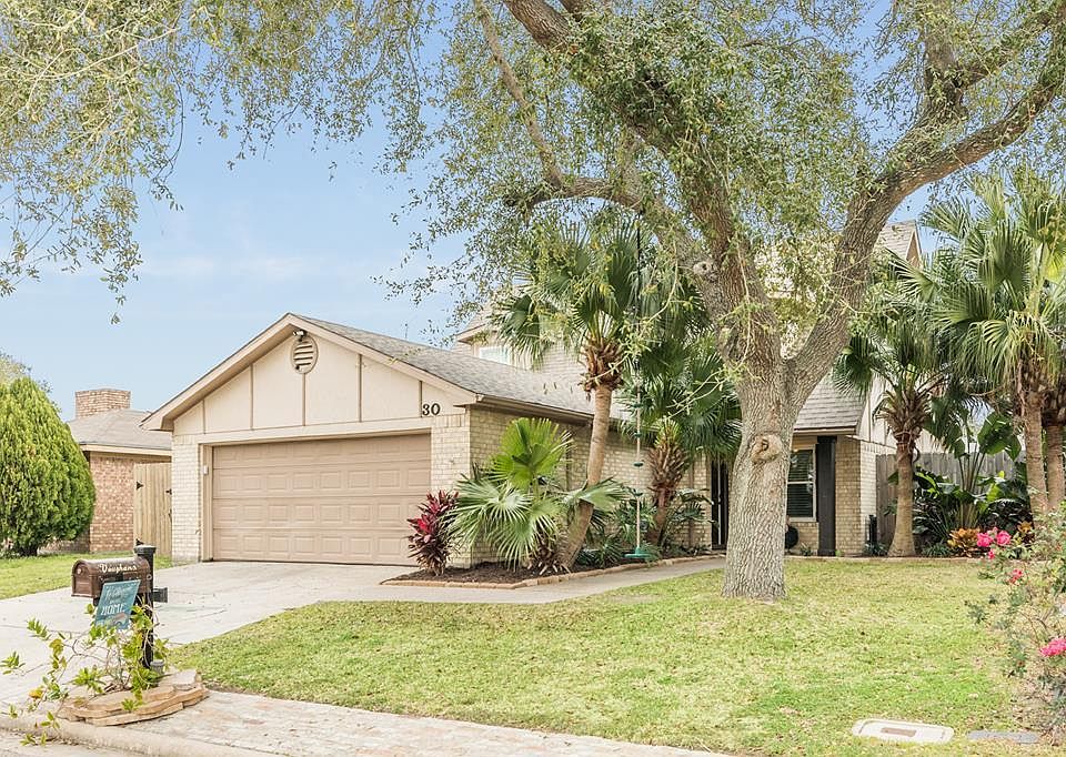 1st image of 30 Back Bay Cir