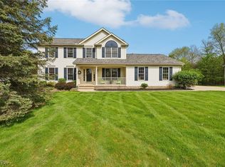 1272 Gold Crest Dr, Medina, OH 44256