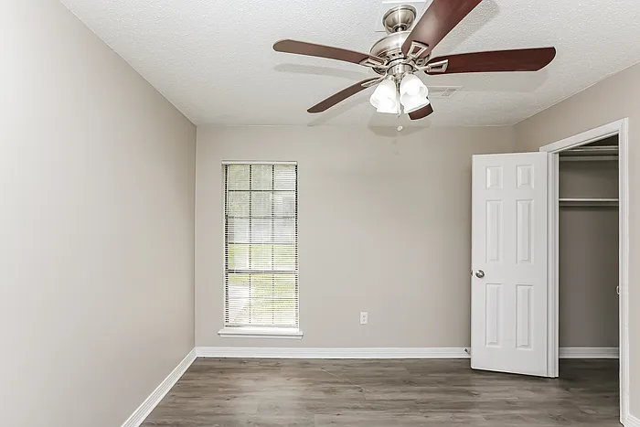 103 Hunts Ln — Photo 8