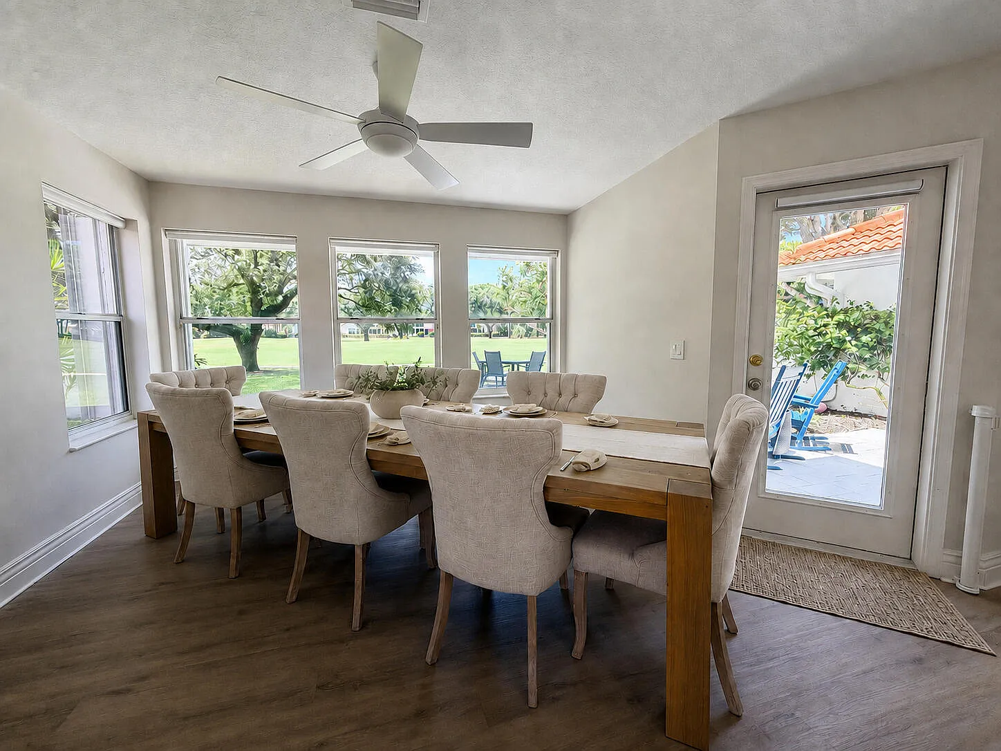 3 bed, 2.5 bath, 2218 sqft, $18,000 — Photo 3