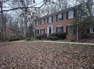 9620 Heather Green Dr, Manassas, VA 20112