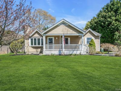 3 Liberty Street, Hampton Bays, NY, 11946