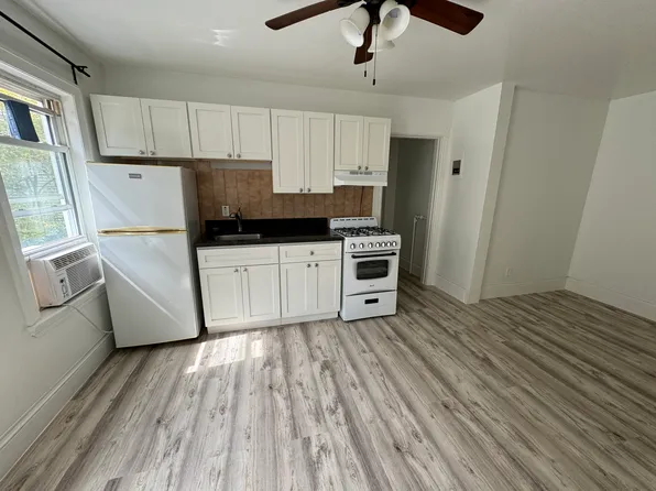 12 Fairbanks St #2S, Brighton, MA 02135