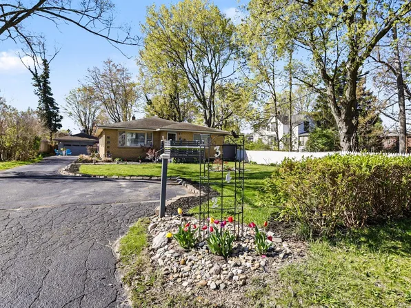 342 E Napier Ave, Benton Harbor, MI 49022