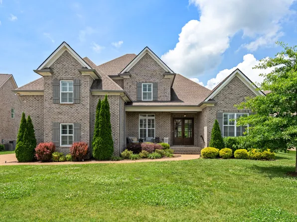 2057 Autumn Ridge Way, Spring Hill, TN 37174