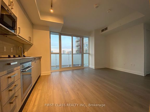 2nd image of 77 Mutual St #1809