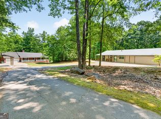 1697 Millers Mill Rd, Stockbridge, GA 30281