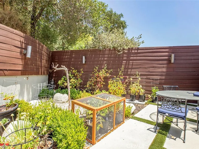 1331 Beaudry Blvd — Photo 40