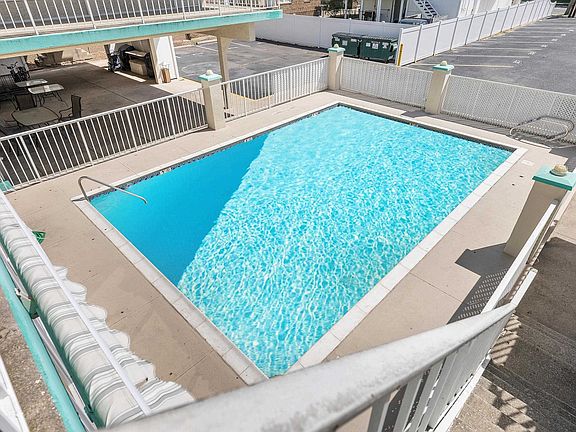 2nd image of 3110 Atlantic Ave #208