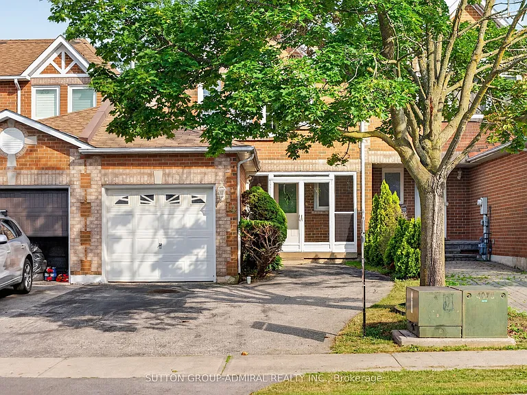 14 Mullis Cres — Photo 2
