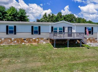 120 Maple Crest Cir, Surgoinsville, TN 37873