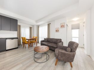 18 Lytham Green Cir #2, Newmarket, ON L3Y 0H4