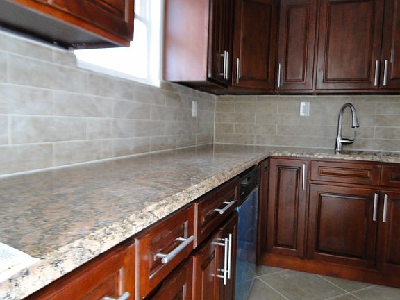 Mint New Kitchen w.granite