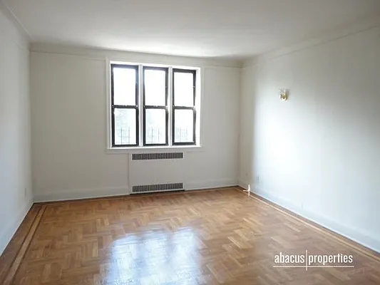 Rented by Abacus Properties | media 1