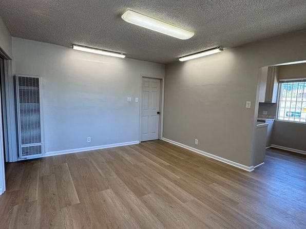 11421 S Normandie Ave #5