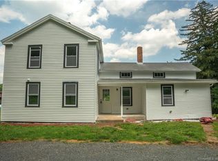 338 Ridgewood Rd, Middletown, CT 06457