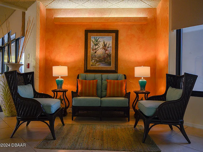 1 Oceans West Blvd #4B5 — Photo 36