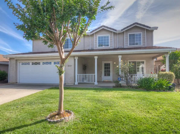 1907 Crystal Ct, Rocklin, CA 95765