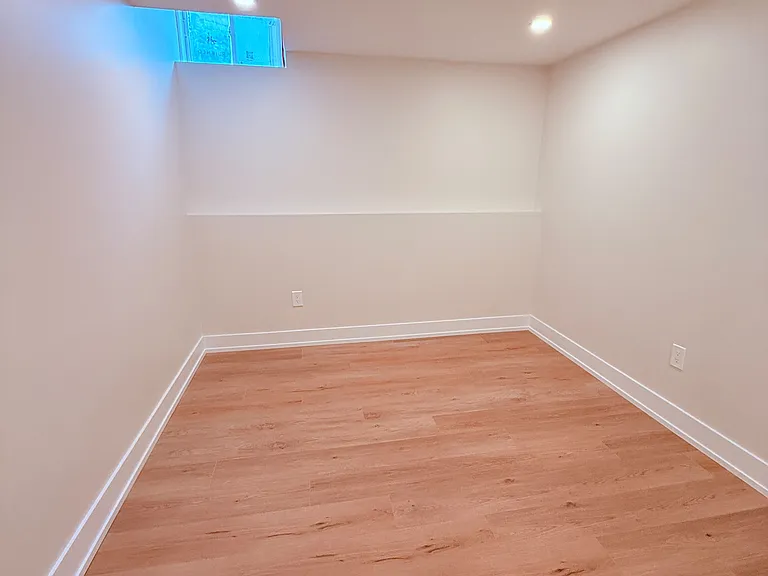 2435 Presquile Dr #LOWER LEVEL — Photo 5