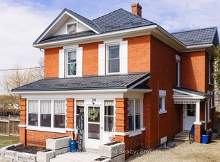 20 William St S, Minto, ON N0G 1M0