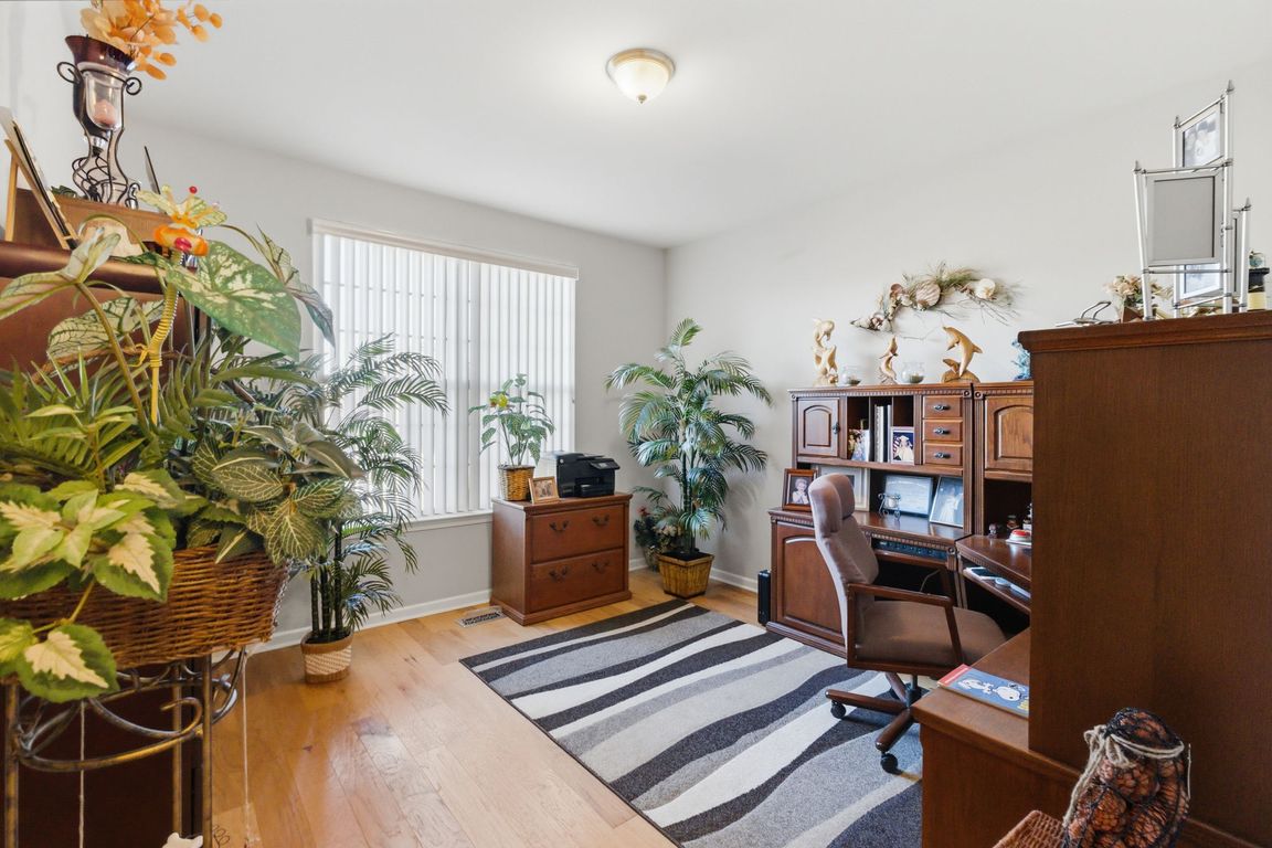 next background image