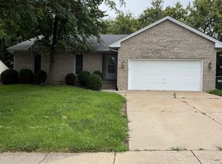 334 Panama Ave, Hampshire, IL 60140