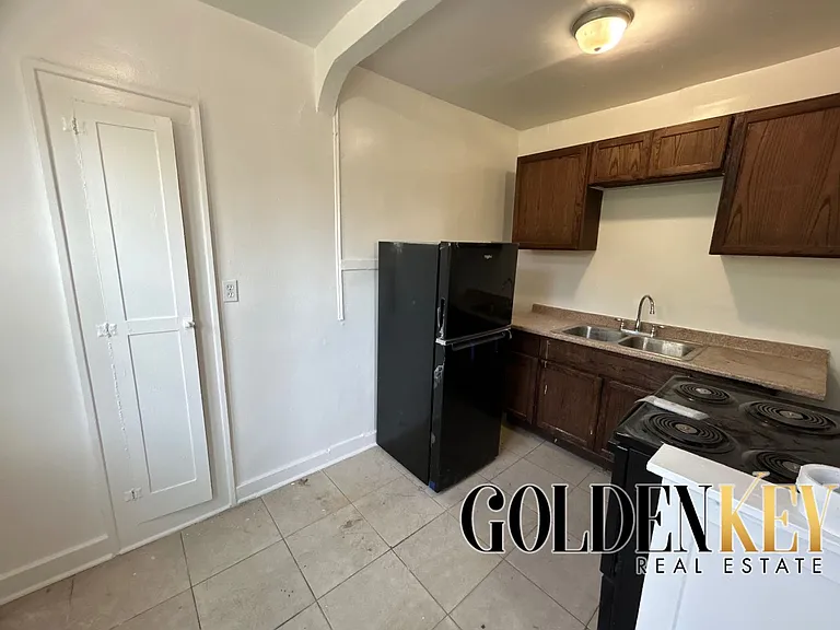 Scovel Apartments — Photo 5