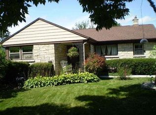 7760 W Cleveland Ave, West Allis, WI 53219