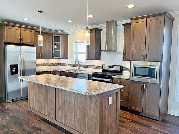 2nd image of 108 Vanderbilt Dr #1536