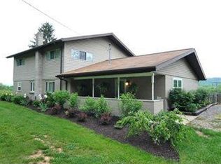 114 Parrish Rd, Aliquippa, PA 15001