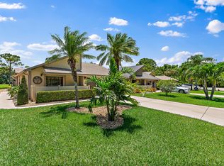 5882 SE Franklin Pl, Hobe Sound, FL 33455