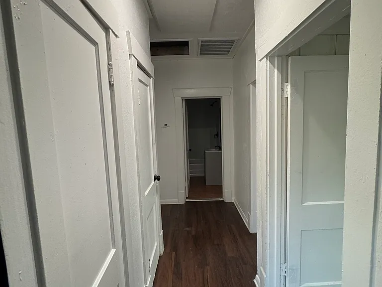 878 Granville Dr — Photo 5