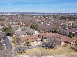 109 Dawn UNIT 4, Horseshoe Bay, TX 78657