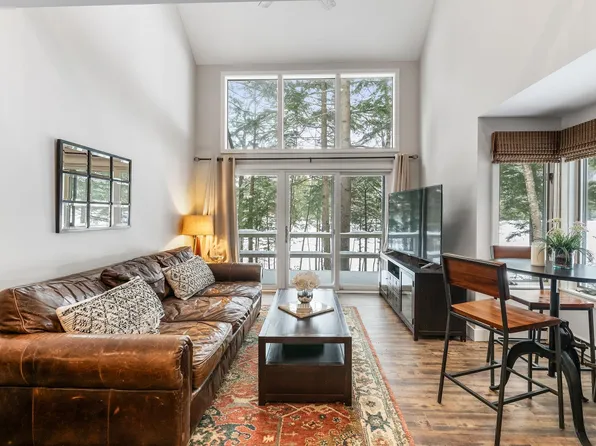 17 Pleasant Drive #17, Grantham, NH 03753