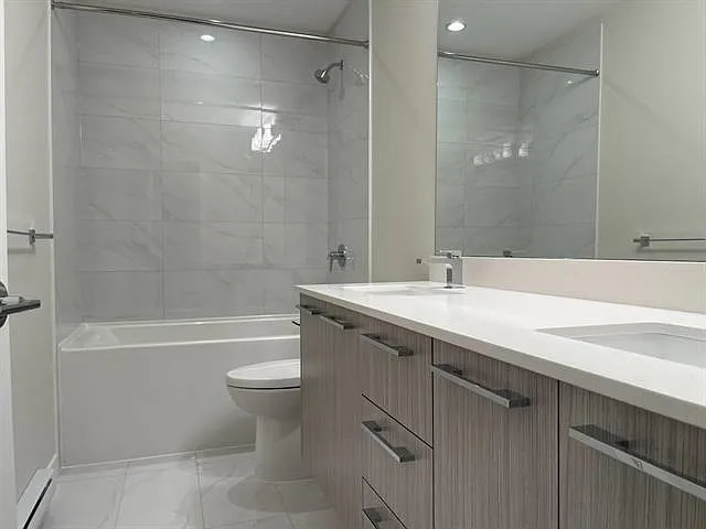 5311 Admiral Way #5 — Photo 9