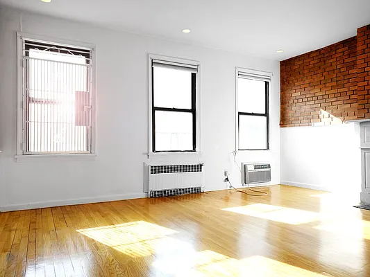 Rented by Union Square Property Management | media 27