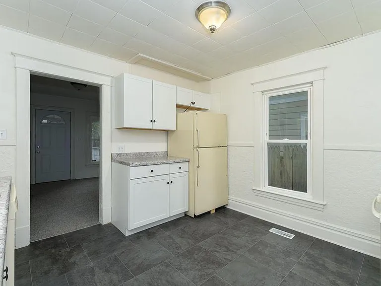 135 Burr Oak St — Photo 15