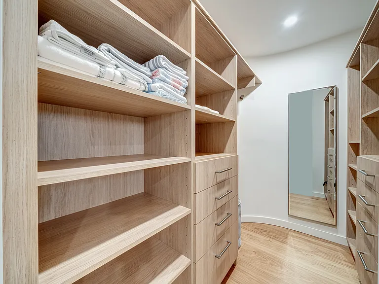 36 E Harbor Dr — Photo 29