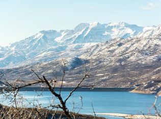 1420 E Lasso Trl, Hideout, UT 84036