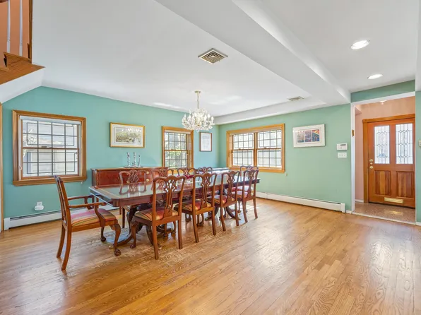 86-49 Dunton Street image 13 of 29