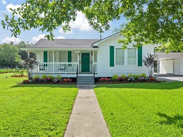 225 Magnolia St