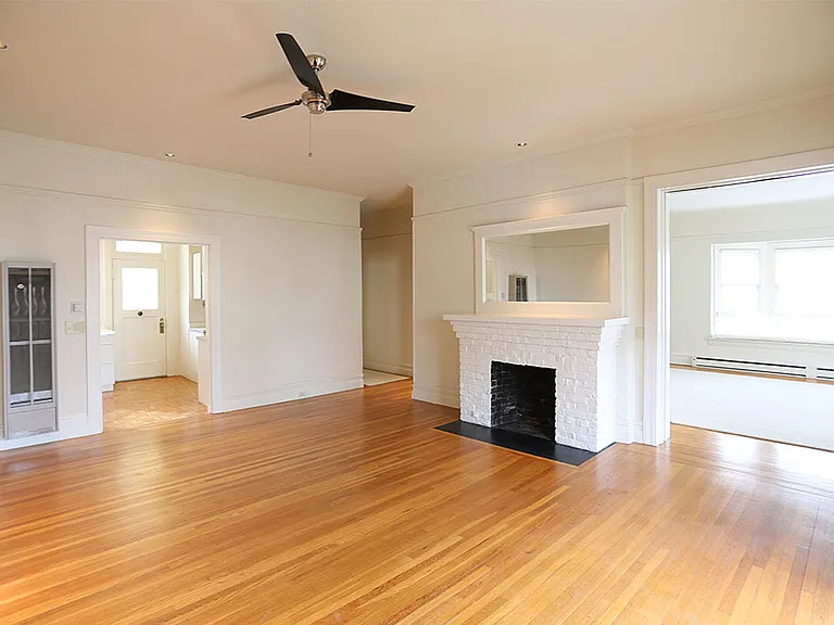 304 Walnut St #U3 — Photo 7
