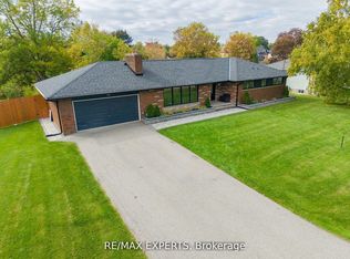 26 Wellar Ave, King, ON L0G1N0