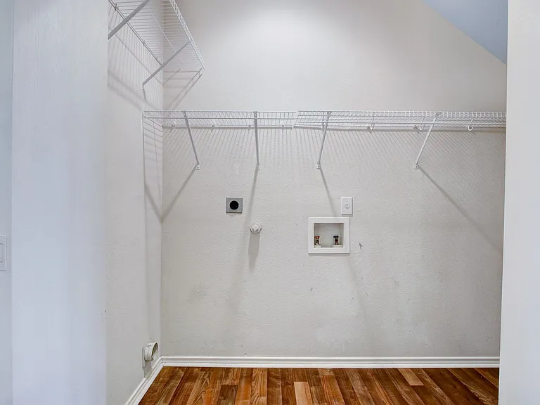 2619 Crown Arbor Dr — Photo 22